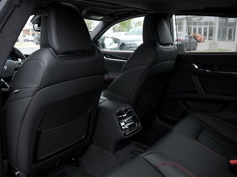 Certified 2024 Maserati Quattroporte Modena Ultima Q4 image 25