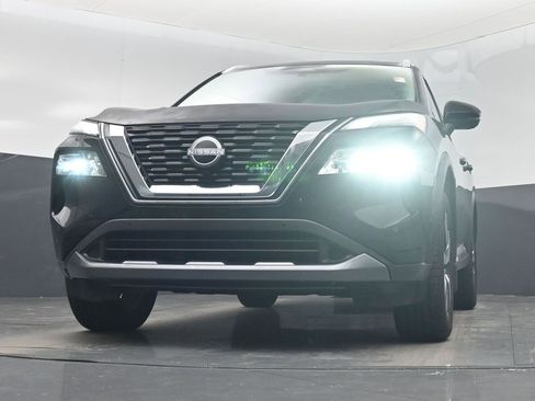 Used 2023 Nissan Rogue SL w/ SL Premium Package image 46