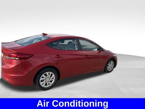 Used 2017 Hyundai Elantra SE FWD image 6