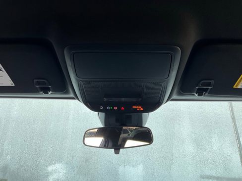 Used 2025 Chevrolet Equinox LT image 15