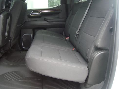 Used 2023 GMC Sierra 1500 SLE AWD/4WD image 22