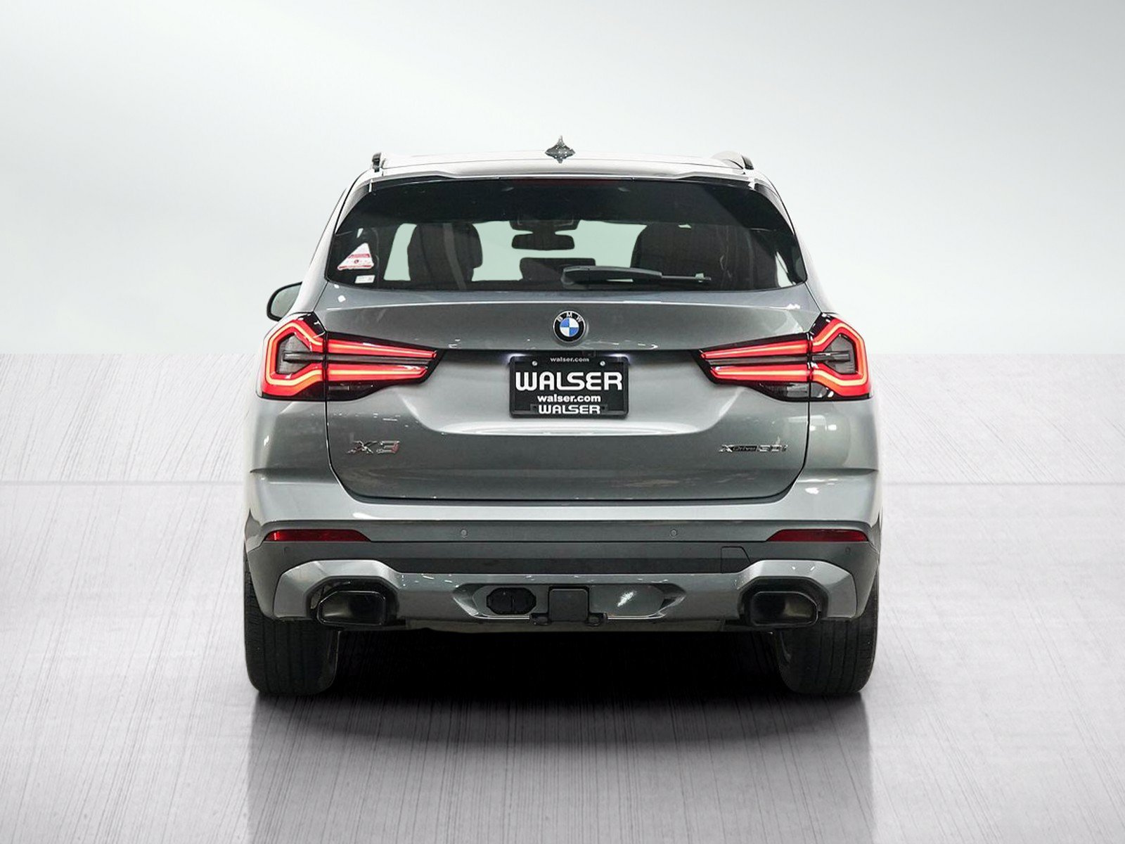 Used 2023 BMW X3 xDrive30i AWD/4WD image 4
