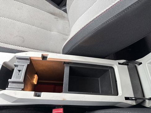 Used 2013 Chevrolet Equinox LT w/ Driver Convenience Package image 25