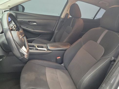 Used 2022 Nissan Sentra SV FWD image 17