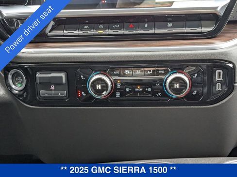 Used 2025 GMC Sierra 1500 SLT image 29
