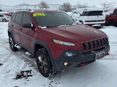 Used 2014 Jeep Cherokee Trailhawk w/ Comfort/Convenience Group image 6