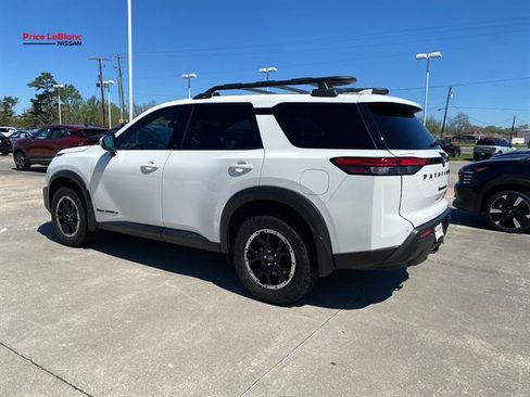 Used 2023 Nissan Pathfinder Rock Creek image 5