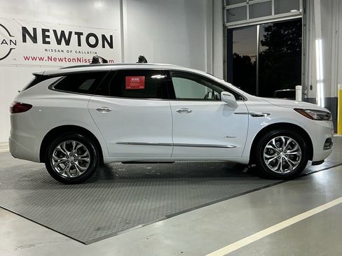 Used 2021 Buick Enclave Avenir w/ Avenir Technology Package image 45