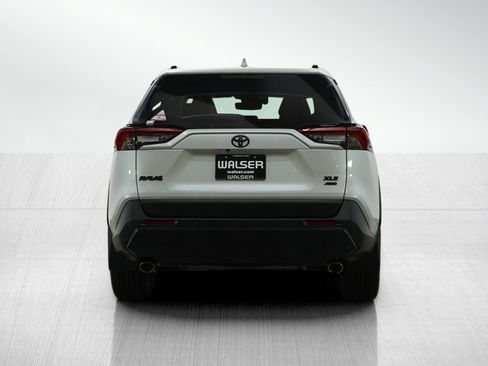 Used 2025 Toyota RAV4 XLE Premium image 4