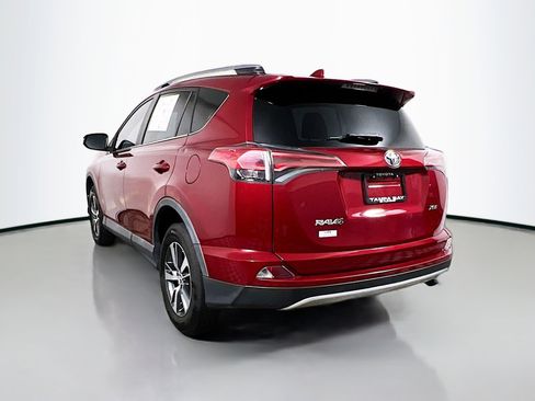 Used 2018 Toyota RAV4 XLE image 8