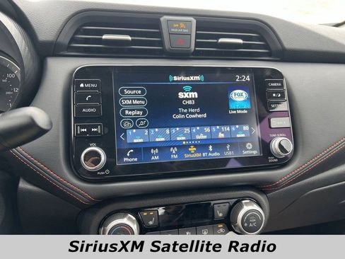 Used 2025 Nissan Versa SR w/ Trunk Package FWD image 7