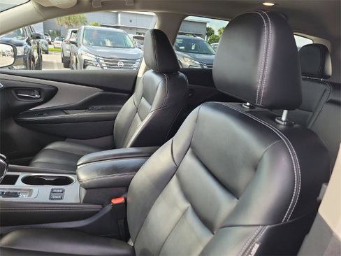 Certified 2022 Nissan Murano SV image 21