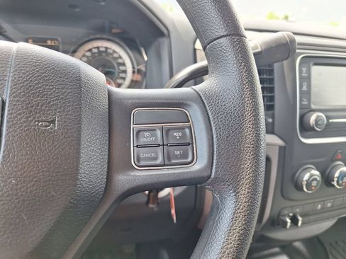 Used 2017 RAM 2500 Tradesman w/ Chrome Appearance Group RWD image 14