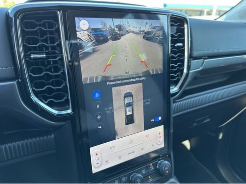 New 2026 Ford Ranger Lariat w/ FX4 Off-Road Package image 9