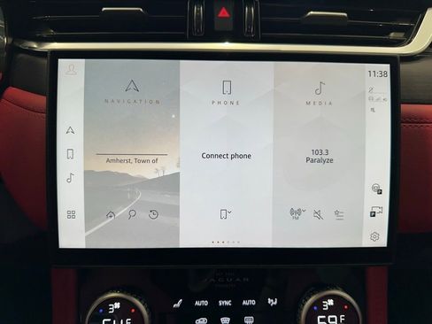 New 2025 Jaguar F-PACE R-Dynamic S image 20