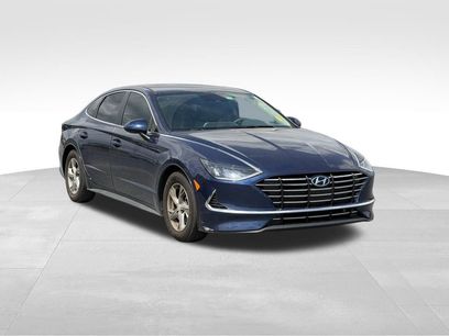 Used 2021 Hyundai Sonata SE w/ Preferred Accessory Package