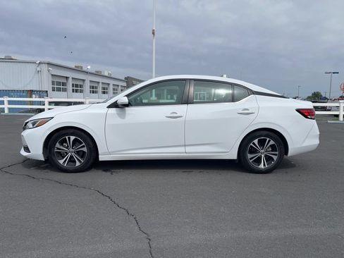 Used 2022 Nissan Sentra SV FWD image 3