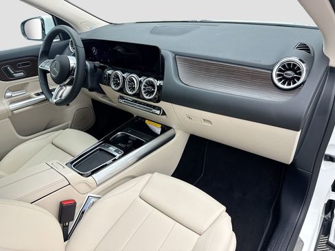 New 2026 Mercedes-Benz GLA 250 4MATIC image 15