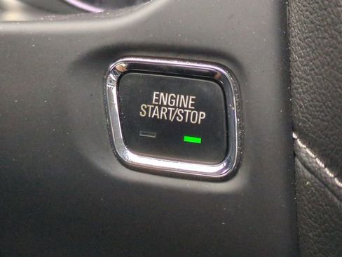 Used 2019 GMC Acadia SLT FWD image 35