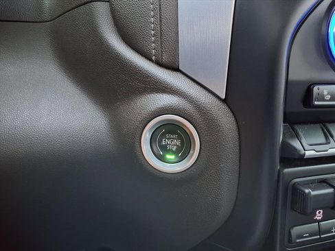 Used 2019 GMC Sierra 1500 SLT image 32