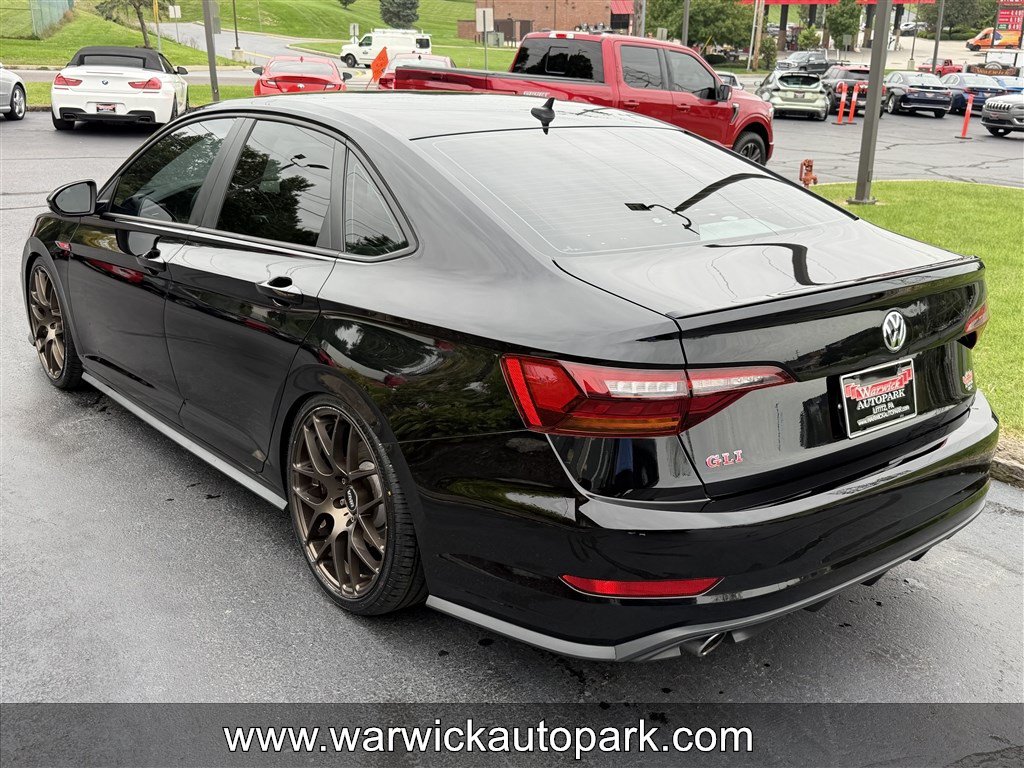 Used 2019 Volkswagen Jetta GLI FWD image 12