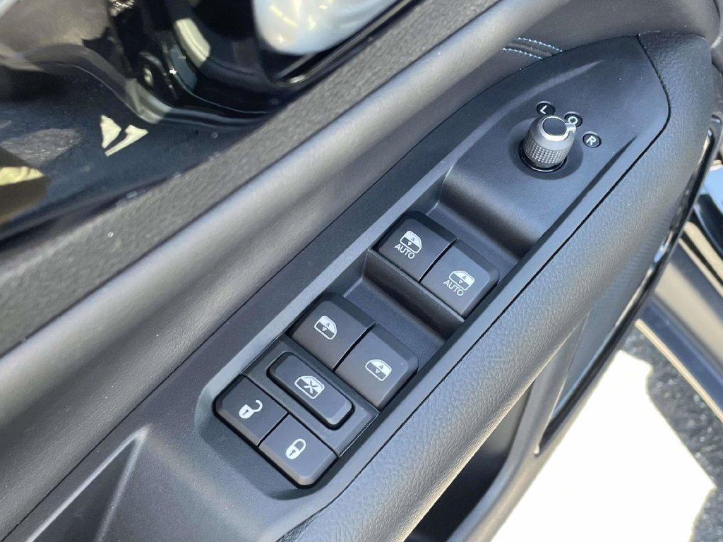 New 2027 Jeep Compass Latitude AWD/4WD image 24