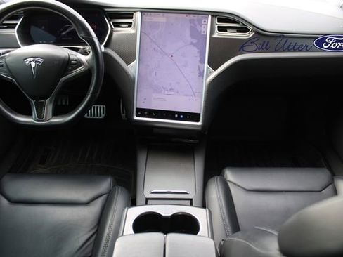 Used 2018 Tesla Model S AWD image 15