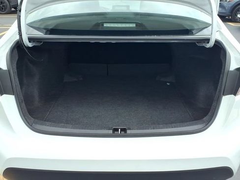 Certified 2025 Toyota Corolla LE FWD image 8
