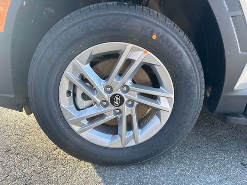 New 2026 Hyundai Tucson SE image 10