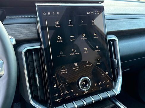 Used 2025 GMC Acadia Denali w/ Super Cruise Package image 25