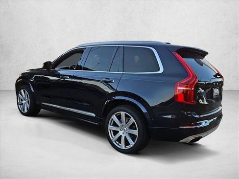 Used 2017 Volvo XC90 T6 Inscription w/ Vision Package image 7