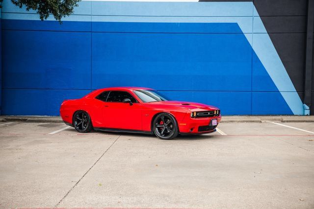 Used 2015 Dodge Challenger R/T w/ Quick Order Package 28B R/T RWD image 56