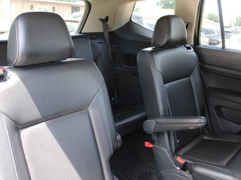 Used 2019 Volkswagen Atlas SE FWD image 11
