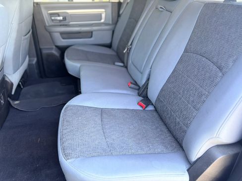 Used 2019 RAM 1500 Warlock AWD/4WD image 14