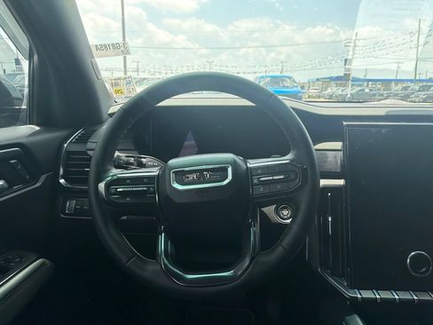 Used 2026 GMC Acadia AT4 AWD/4WD image 11
