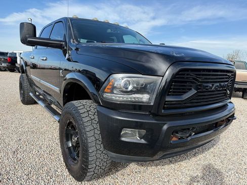Used 2012 RAM 2500 Laramie w/ Cold Weather Group AWD/4WD image 2