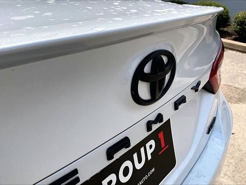 Used 2019 Toyota Camry XSE FWD image 30