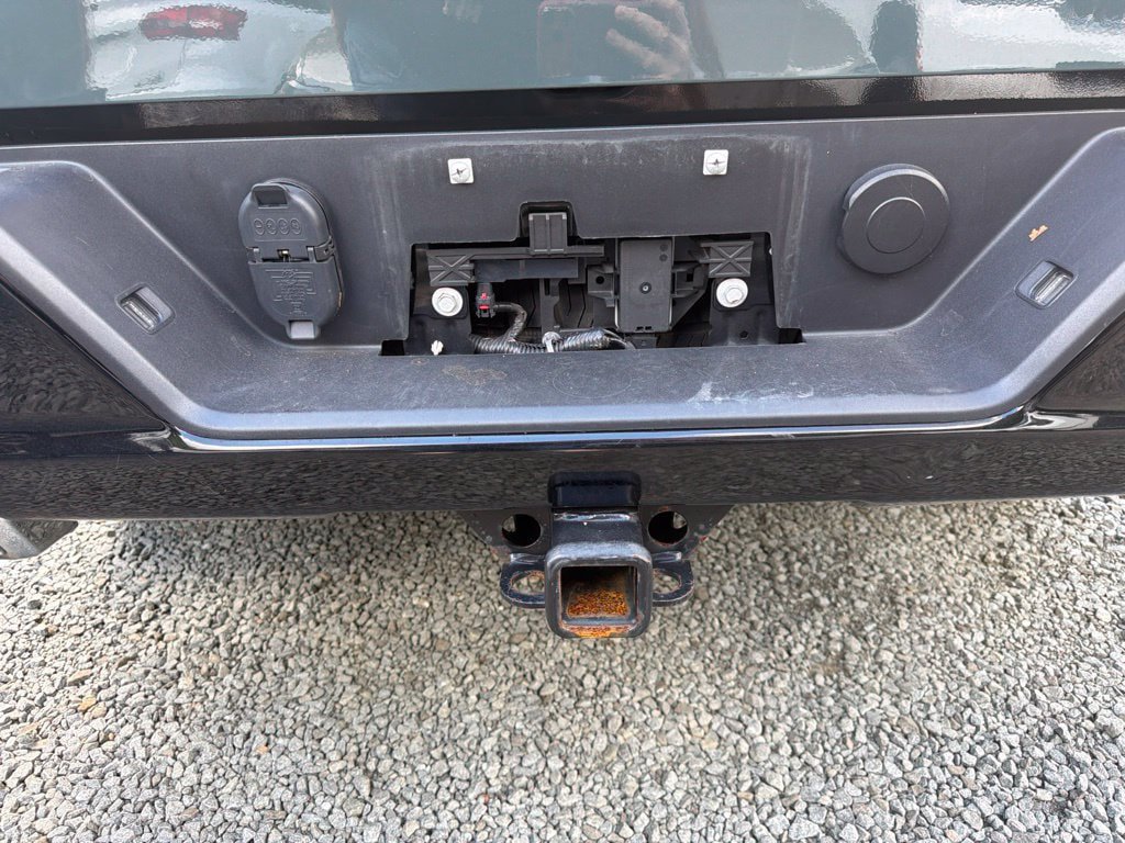 Used 2025 Chevrolet Silverado 1500 LT Trail Boss w/ Convenience Package II AWD/4WD image 15