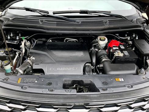 Used 2018 Ford Explorer Sport w/ Equipment Group 401A image 29