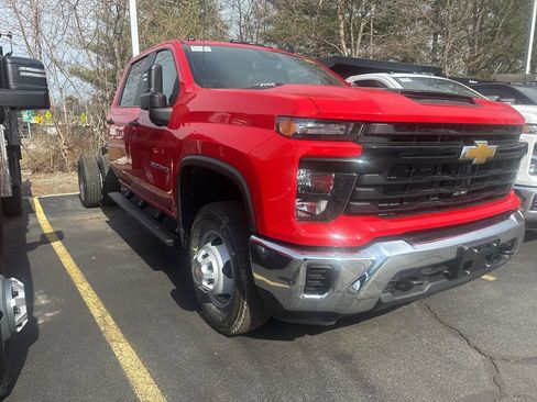 New 2026 Chevrolet Silverado 3500 W/T image 3