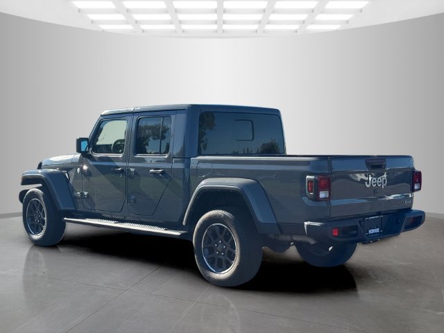 Certified 2023 Jeep Gladiator Overland AWD/4WD image 5