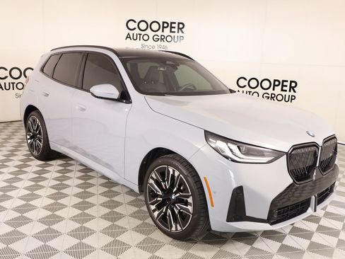 Used 2026 BMW X3 xDrive30i w/ Premium Package AWD/4WD image 1