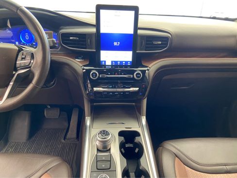 Used 2022 Ford Explorer King Ranch w/ Class IV Trailer Tow Package image 24