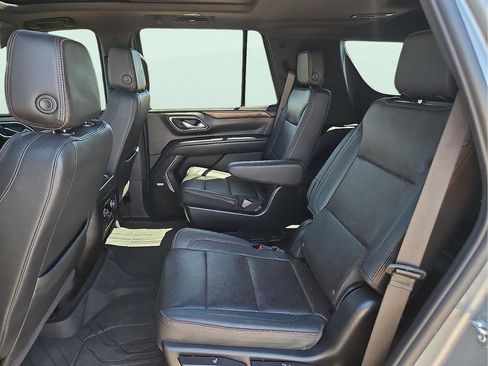 Used 2024 Chevrolet Tahoe High Country image 8