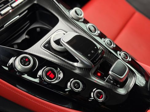 Used 2017 Mercedes-Benz AMG GT S image 33