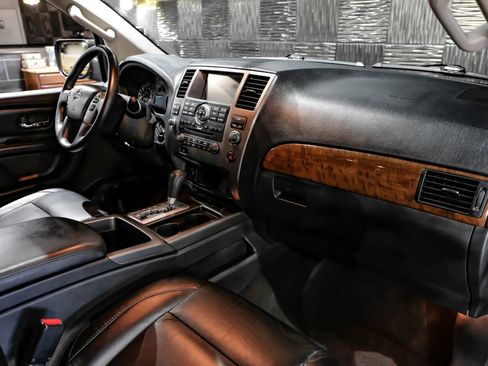 Used 2015 Nissan Armada Platinum image 19