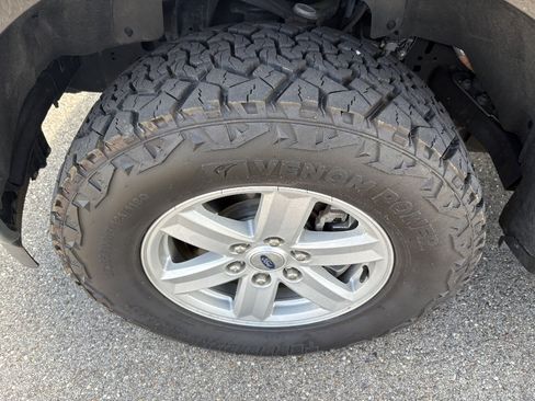 Used 2021 Ford F150 XLT AWD/4WD image 9
