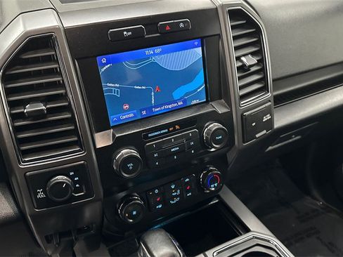 Used 2020 Ford F150 XLT w/ Equipment Group 302A Luxury image 12