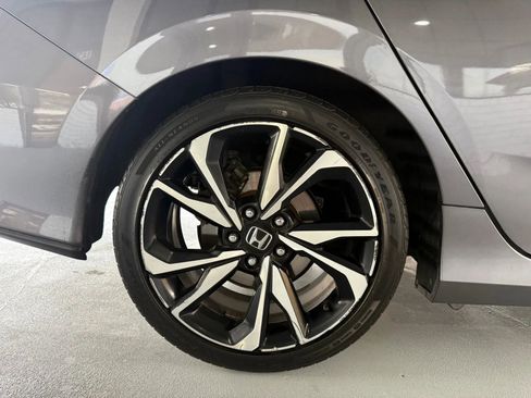 Used 2018 Honda Civic Si image 10