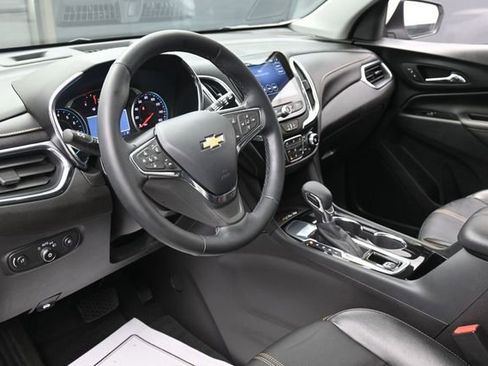 Used 2024 Chevrolet Equinox Premier FWD image 14